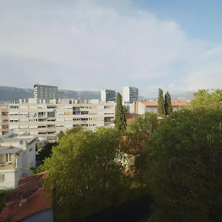 Nimai With 2 Bedroom, Split, Near Park Marjan Lägenhet *