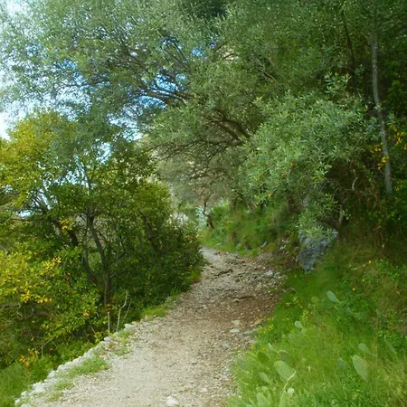 Lägenhet Nimai With 2 Bedroom, Split, Near Park Marjan Split
