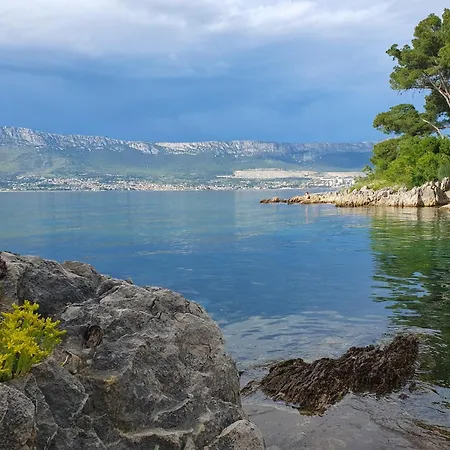 Nimai With 2 Bedroom, Split, Near Park Marjan *